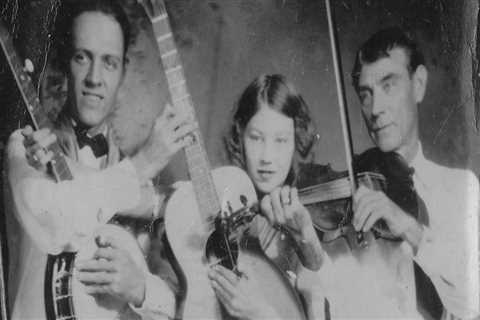 The Vibrant Jazz and Blues Radio Scene in Knoxville, Tennessee