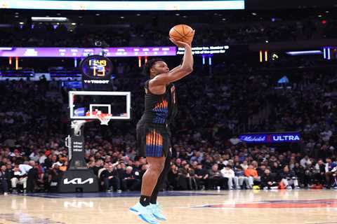 OG Anunoby makes solid return to Knicks lineup in restricted minutes