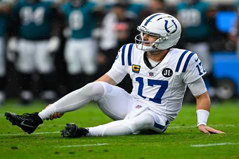 Daniel Jones suffers Achilles injury in shocking Colts blow