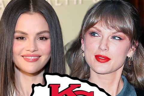 Taylor Swift and Selena Gomez Cheer on Chiefs During Game Against Texans