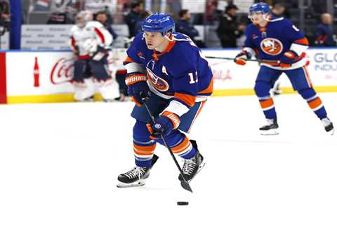 Islanders alum to face off against cast of hit hockey show ‘Shoresy’