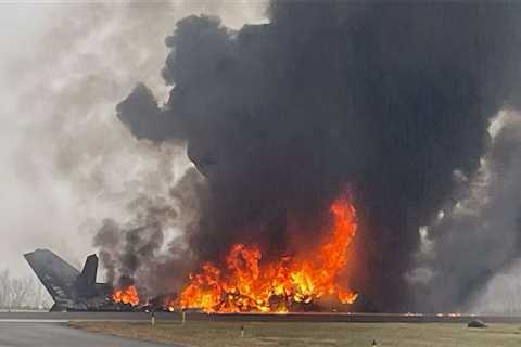 North Carolina Plane Crash Kills Multiple People on Board