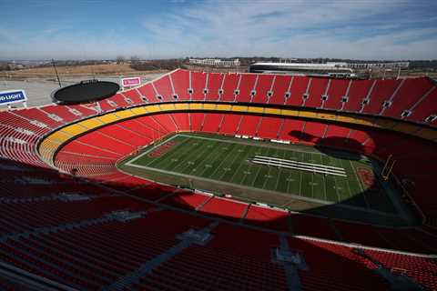 Chiefs agree to move to Kansas dome in 2031