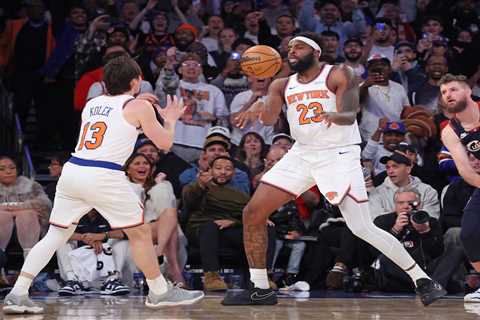 Mike Brown’s key sub decision pays dividends in Knicks’ comeback