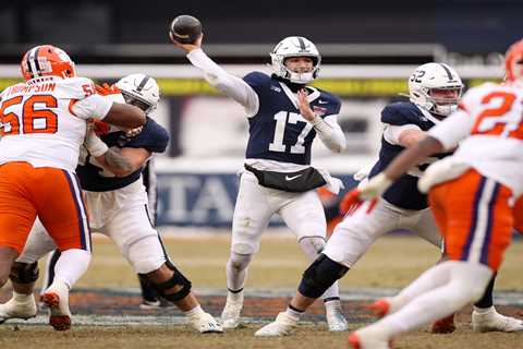 Penn State beats Clemson in sloppy Pinstripe Bowl in fitting end to 2025 for both schools