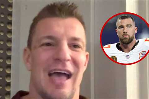 Rob Gronkowski Offers Travis Kelce Retirement Advice