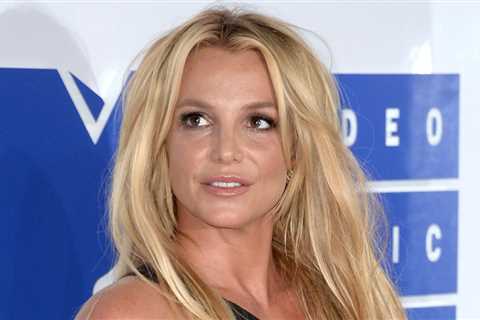 Britney Spears Responds to Family’s Christmas Celebration on Instagram
