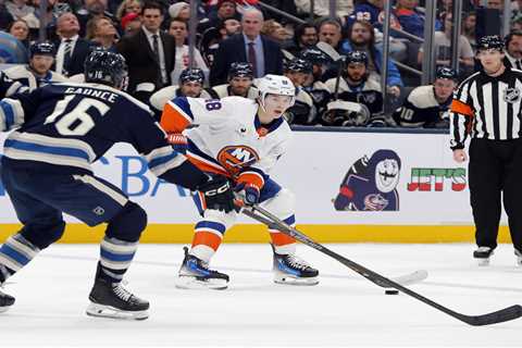 Islanders’ Matthew Schaefer, Bo Horvat about to find out Team Canada Olympic fate