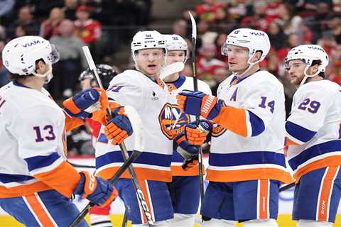 Islanders end 2025 on high note with thrilling shootout win over Blackhawks