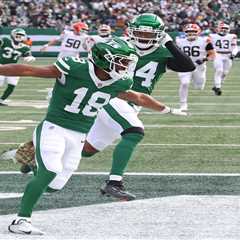 Isaiah Williams caps his Jets roller coaster with unlikely team MVP nod months after getting cut
