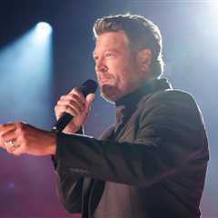 Blake Shelton Marks Milestone 30th Country Airplay Chart Leader