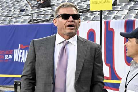 Troy Aikman to help Dolphins in general manager search