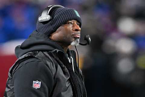 Jets hit new low by becoming first NFL team to end season with zero interceptions