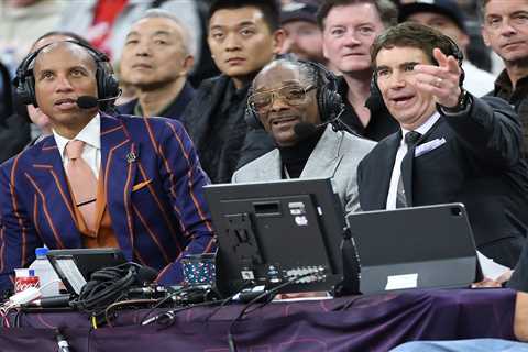 Snoop Dogg delivers epic play-by-play of Steve Kerr ejection in wild NBA call