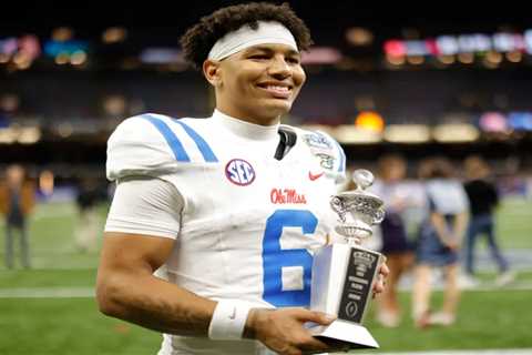 2025-26 College Football Playoff semifinal predictions, picks, odds