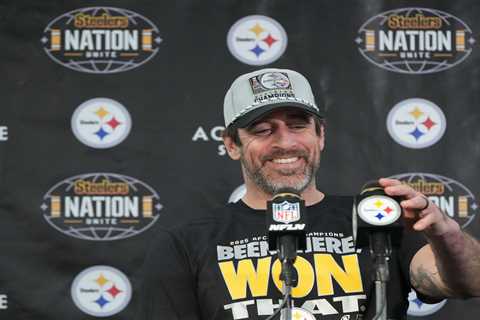 Aaron Rodgers still taking shots at Jets as he prepares for Steelers playoff matchup