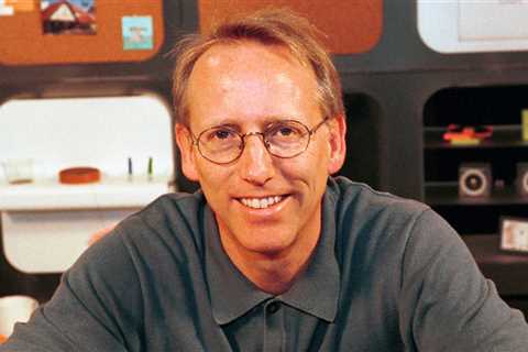 'Dilbert' Creator Scott Adams May Only Have Days Left to Live Amid Cancer Battle