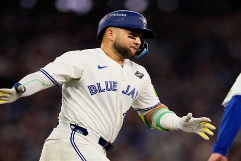 Philly sports hosts lose their minds in real time as they find out about Bo Bichette’s Mets deal