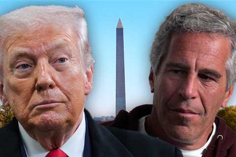 Giant Replica of Trump's Alleged Bday Card to Epstein Lands on National Mall