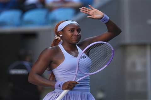 Coco Gauff survives third-round scare to advance to Round of 16 at Australian Open