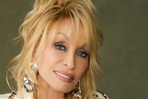 Dolly Parton Jokes About Outliving Plastic Surgeons as She Turns 80: ‘Happy Birthday to Me!’