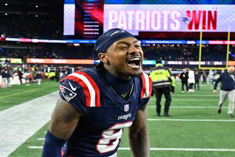 DraftKings promo: Bet $5 and get $300 in bonus bets for the rest of the NFL Playoffs