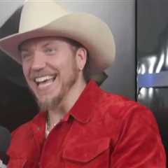 Brandon Lake On Holding A Songwriting Camp With Thomas Rhett, Lainey Wilson & More | GRAMMYs 2026