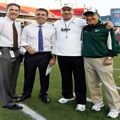 Lou Holtz’s son speaks out on Notre Dame coaching legend’s health after death rumors swirl