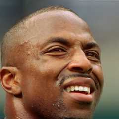 Tracy Scroggins, Longtime NFL Player, Dead At 56