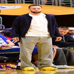 Steph Curry races to Jonathan Kuminga’s defense after ‘ridiculous’ report emerges