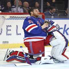 Jonathan Quick makes trade deadline stance clear with Rangers set to continue selling
