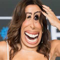 Celebrity Scramble -- Guess The Tequila-Sippin' Hottie