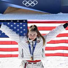 Mikaela Shiffrin pens sweet message to terminated Washington Post journalist after Olympic run