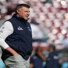 Mike Vrabel walks fine line with AJ Brown comments as Patriots trade rumors grow