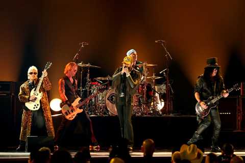 Post Malone, Slash & Duff McKagan Thunder Through Ozzy Osbourne ‘War Pigs’ Tribute at Grammys