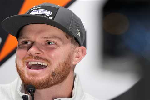 How concerned Seahawks are about Sam Darnold’s lingering injury before Super Bowl 2026