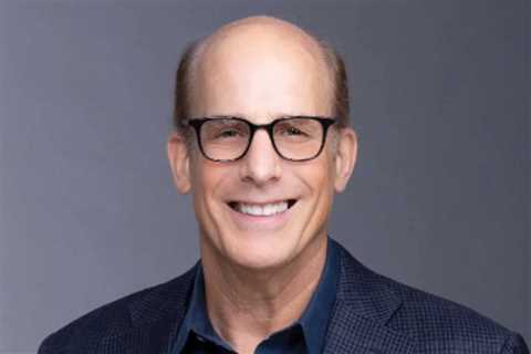 Bruce Resnikoff Promoted to Chairman of Universal Music Enterprises, Jamie Krents to President & CEO