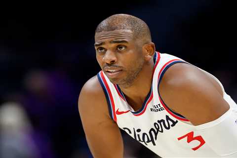 Clippers finally trade Chris Paul away after ugly saga