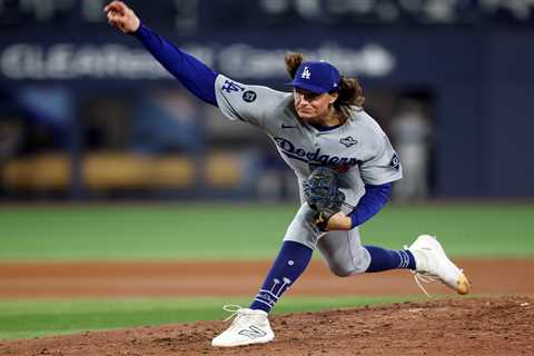 Dodgers’ Tyler Glasnow puts trade rumors behind ahead of spring camp