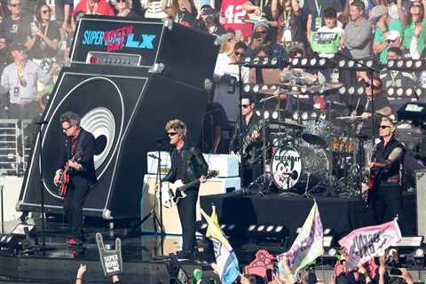 Green Day Kicks Off Super Bowl Opening Ceremony With Hits Medley Devoid of Political Statements