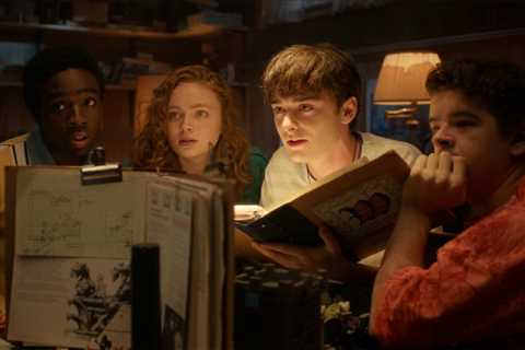 ‘Stranger Things 5’ Soundtrack Debuts in Top 10 on 7 Billboard Charts