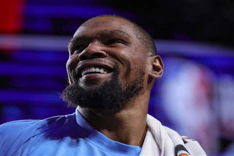 Kevin Durant isn’t interested in ‘Twitter nonsense’ after alleged burner controversy