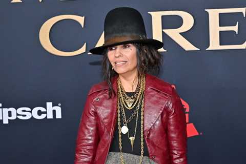 Watch the Exclusive Clip from Linda Perry’s Documentary as She Reveals Who Inspired ‘Beautiful’ and ..