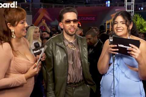 De la Ghetto Reacts to Benito Bowl & New Single With Ñengo Flow | Premio Lo Nuestro 2026