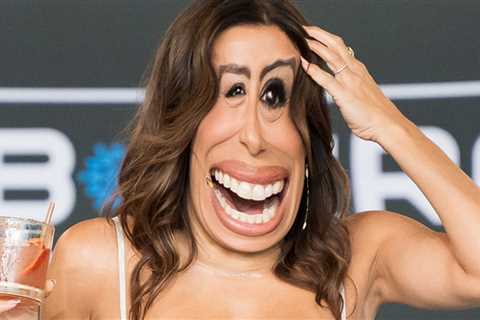 Celebrity Scramble -- Guess The Tequila-Sippin' Hottie