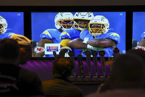 NFL could be headed for expanded relationship with YouTube for game broadcasts