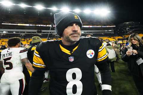 Aaron Rodgers retirement decision coming soon with Steelers waiting