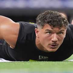 Rams, Chargers, Raiders, 49ers should keep eye on these defensive players  who stood out at NFL..