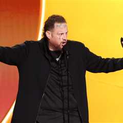 Jelly Roll Reveals He Had a Broken Collarbone at the Grammys After ATV Accident: ‘I Wanted..