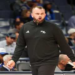 Syracuse, Providence jockeying for USF rising star coach Bryan Hodgson